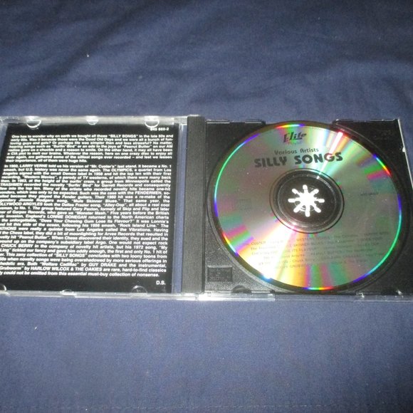 Silly Songs from Various Artists on cd (Polygram Group Canada, 1992) - Picture 2 of 3